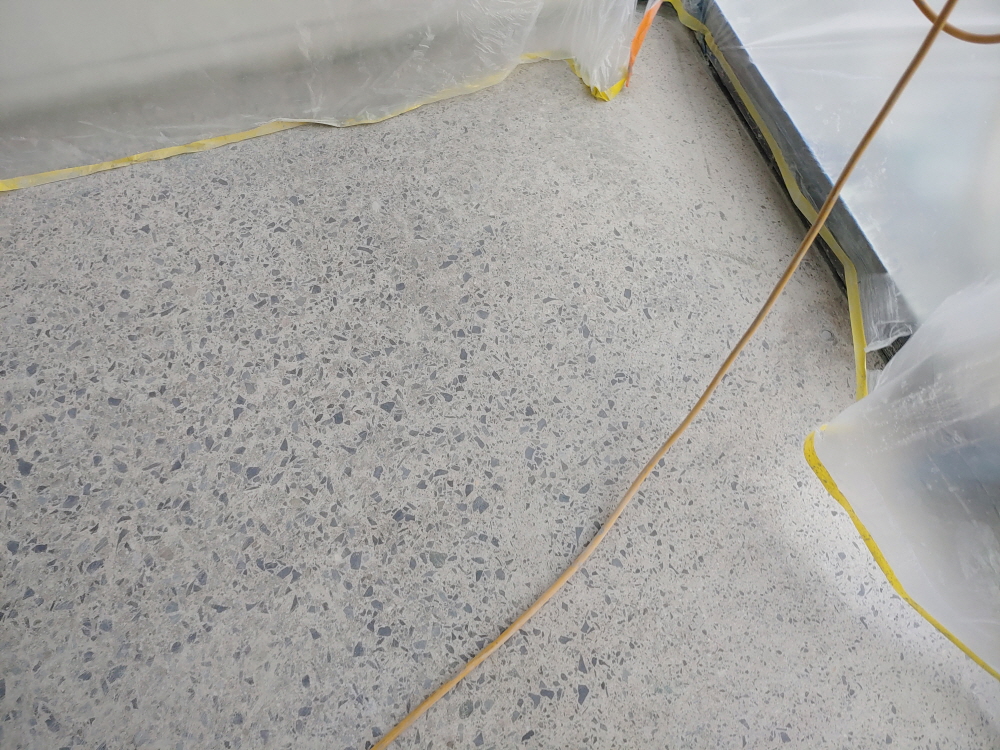 공사 공사의 섬세한 마무리가 인상적인 현장 현장입니다. (경산에서, 장치로) · 현장의 분위기를 그대로 담아낸 장면입니다.